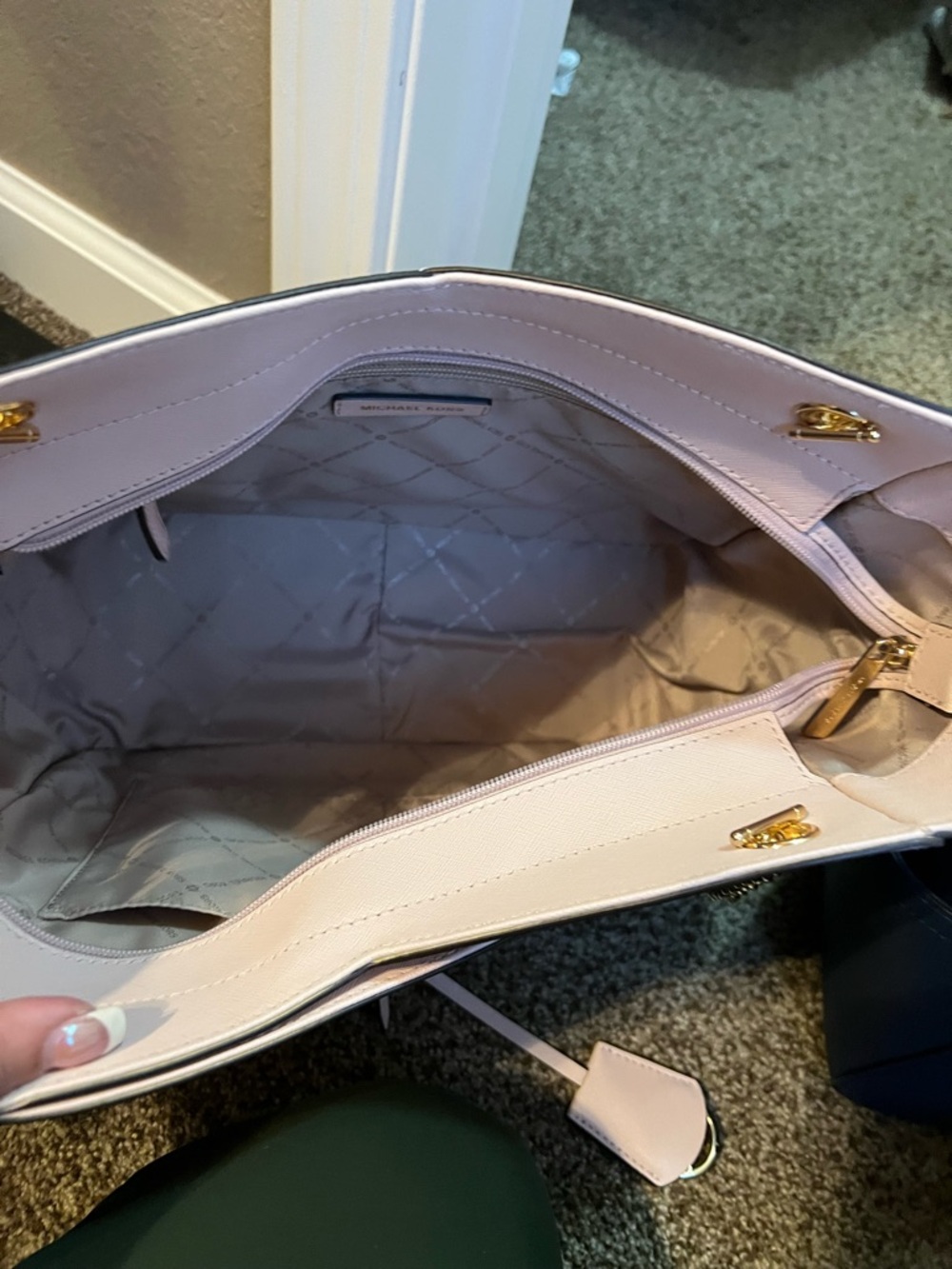 Michael Kors Soft Pink Saffiano Leather Tote with Gold Chain Straps - Picture 3 of 3